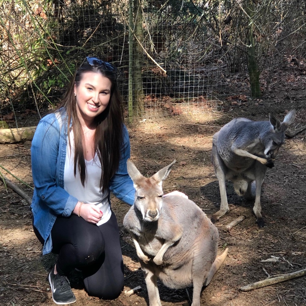 Meet your Posher, Emily